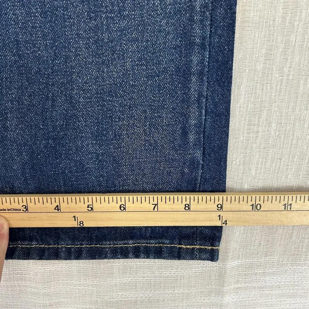 Levis 501 Men's‎ Sz 38x34 Button Fly Jeans Faded Blue Distressed Denim Classic